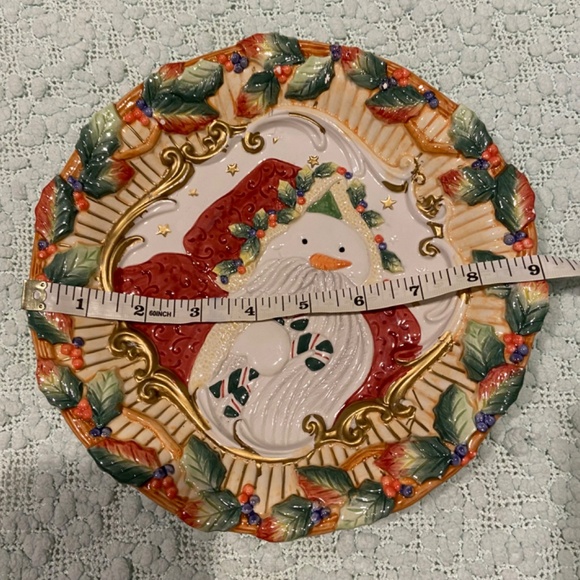 Fitz & Floyd Essentials Santa Snowman 9" Decorative Plate - Picture 4 of 4